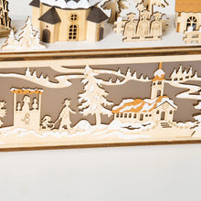 Laden Sie das Bild in den Galerie-Viewer, Weihnachtsdekoration, Weihnachtsdorf, 10 LEDs, warmweißes Licht, 45 x 10 x 25 cm, Holzdekor