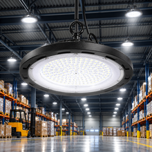 Laden Sie das Bild in den Galerie-Viewer, LED-Hallenleuchte 800W – Extra hell, energiesparend, IP66 – für Werkstatt, Lager, Garage &amp; Industrie