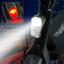 Laden Sie das Bild in den Galerie-Viewer, Elektroroller 10 Zoll Reifen. Cityroller E-Roller E-Scooter 20 km/h - Reichweite 40 Kilometer. 350 Watt Nabenmotor.