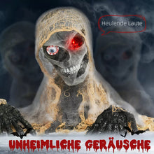 Laden Sie das Bild in den Galerie-Viewer, Halloween einäugige Mumie. Krabbelnde Mumie mit rot leuchtenden Augen
