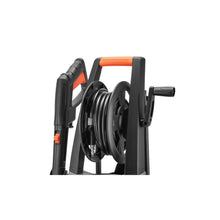 Laden Sie das Bild in den Galerie-Viewer, Hochdruckreiniger 130 BAR Arbeitsdruck, Fördermenge 420 l/h, 1800 Watt Leistung, 5 m Hochdruckschlauch und -Pistole, 4.9 kg, inkl. Zubehör