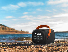 Laden Sie das Bild in den Galerie-Viewer, Stärkste tragbare Powerbank 60.000 mAh mit 65 Watt Schnell-Ladefunktionen. Smartphone 10 x laden.