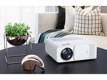 Laden Sie das Bild in den Galerie-Viewer, Heimkino oder Business Beamer Full HD 1080p, 18.000 Lumen Bis 5,3 Meter