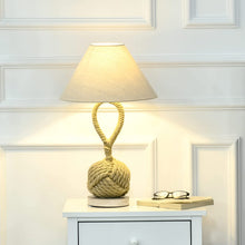 Laden Sie das Bild in den Galerie-Viewer, 1