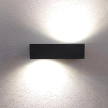 Laden Sie das Bild in den Galerie-Viewer, 4