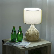 Laden Sie das Bild in den Galerie-Viewer, 1