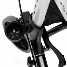 Laden Sie das Bild in den Galerie-Viewer, Rollator mit Alurahmen, modern, klappbar, Leichtgewichtsrollator als Laufhilfe, Gehhilfe