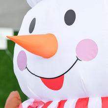 Laden Sie das Bild in den Galerie-Viewer, Aufblasbarer Schneemann mit rotierender Beleuchtung, 240 cm mit LED-Beleuchtung. Weihnachten Deko Luftfigur